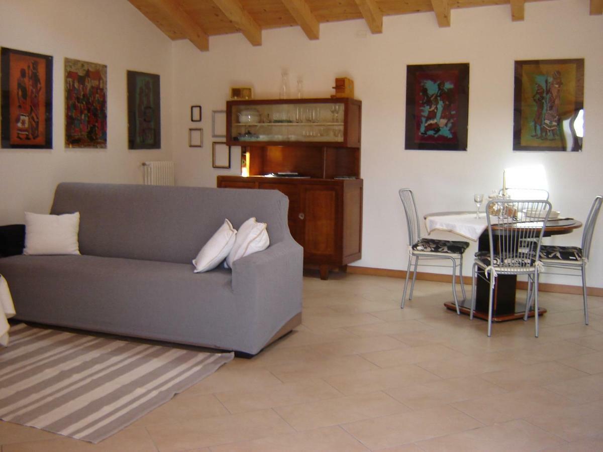 Apartmán A 7 Km Da Salo' Casa Del Sole Mansarda Gavardo Exteriér fotografie