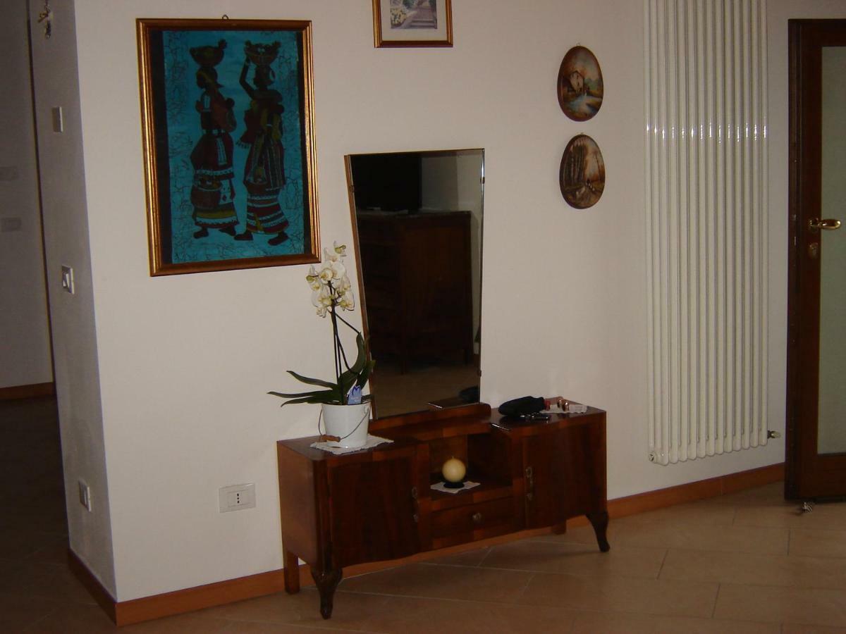 Apartmán A 7 Km Da Salo' Casa Del Sole Mansarda Gavardo Exteriér fotografie